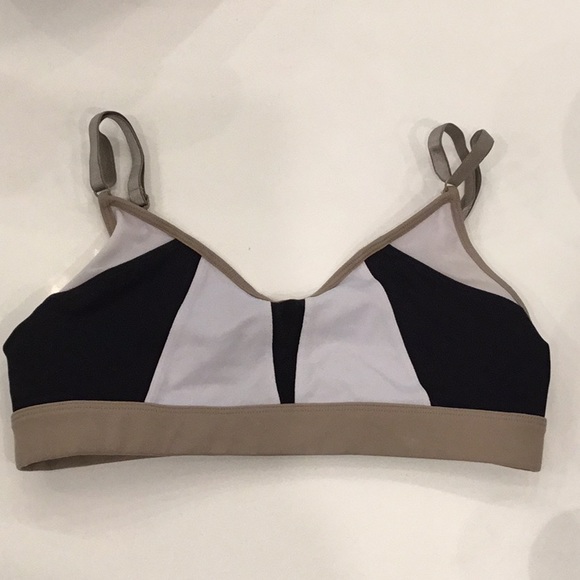 ALO Yoga Other - Alo yoga sports bra